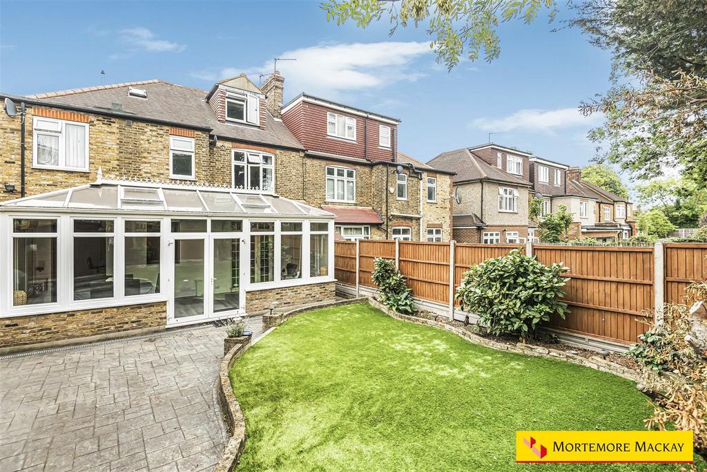 25 61590 watermarked.jpg