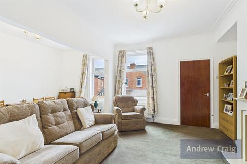 2 bedroom flat for sale, Crondall Street, South Shields