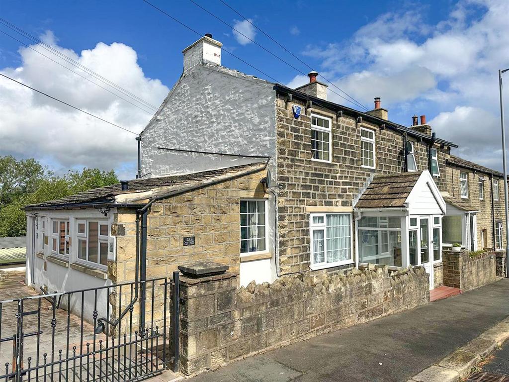 2 Bed Cottage, Keighley