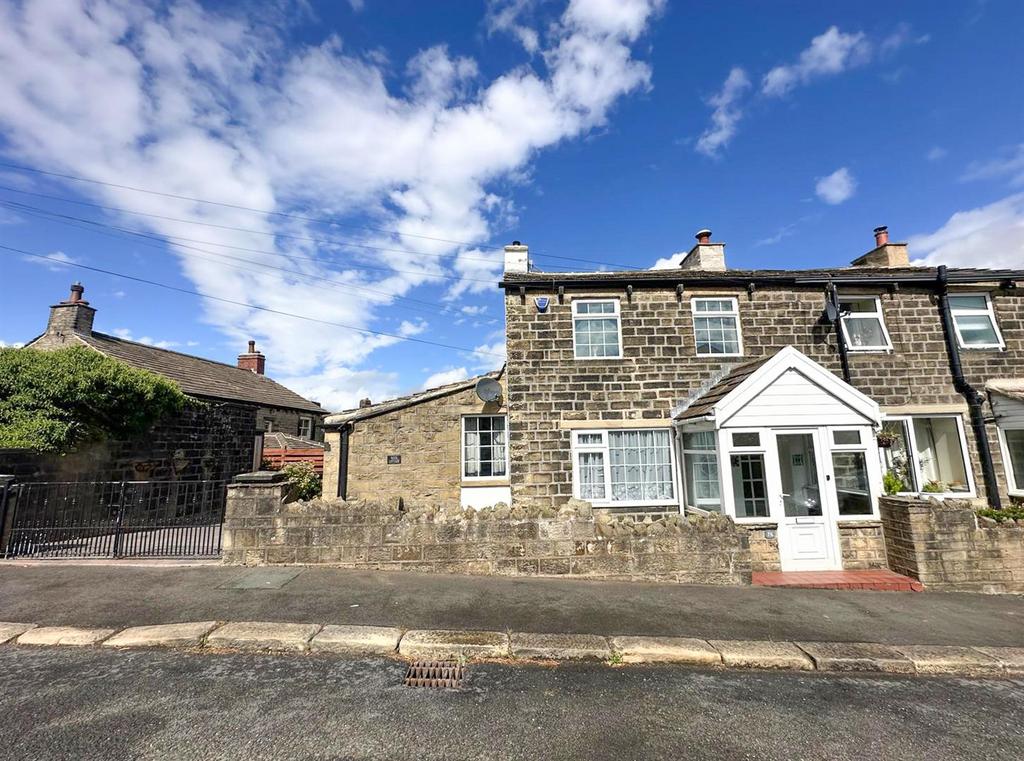 2 Bed Cottage, Keighley