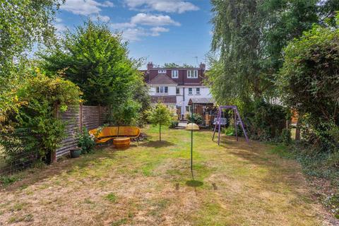 52 Dedmere Road, Marlow, SL7 1PG