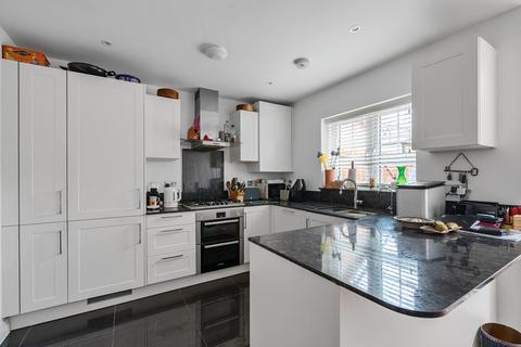 undefined, Guernsey Way, Knaphill, Woking, GU21