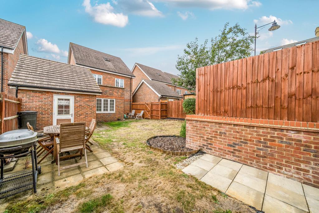 1345293-3-68aee14...