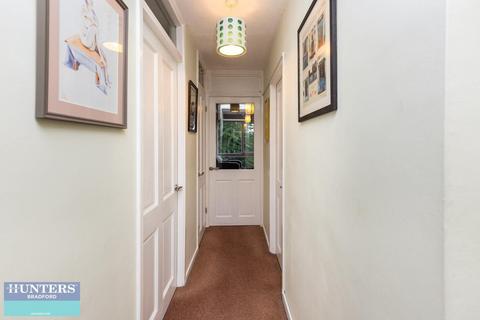 undefined, 6, Frizley Gardens Frizinghall, Bradford, West Yorkshire, BD9 4LY
