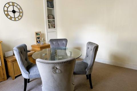 32 Alltygrug Road, Ystalyfera, Swansea, SA9 2AQ