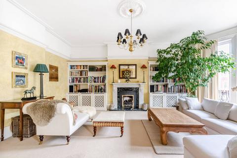 4 bedroom flat to rent, Drayton Gardens, South Kensington, London, SW10