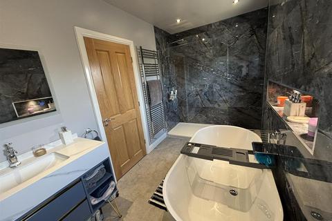 5 bedroom detached bungalow for sale, St. Josephs Close, Durham