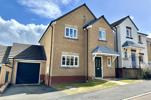 7 Appletree Gardens, Northam, Bideford, EX39 3SL
