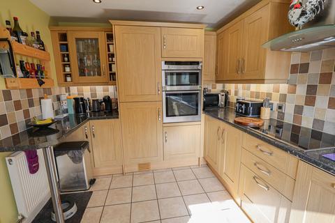 3 bedroom semi-detached house for sale, Redruth Drive, Crag Bank, Carnforth