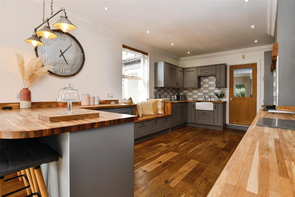 Kitchen/Family Room