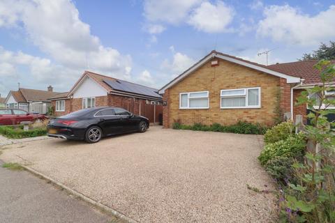 2 bedroom bungalow for sale, Park Lane, Birchington, Kent, CT7