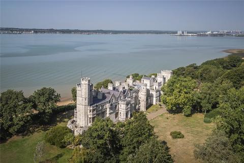 2 bedroom apartment for sale, Abbey Hill, Netley Abbey, Southampton, Hampshire, SO31