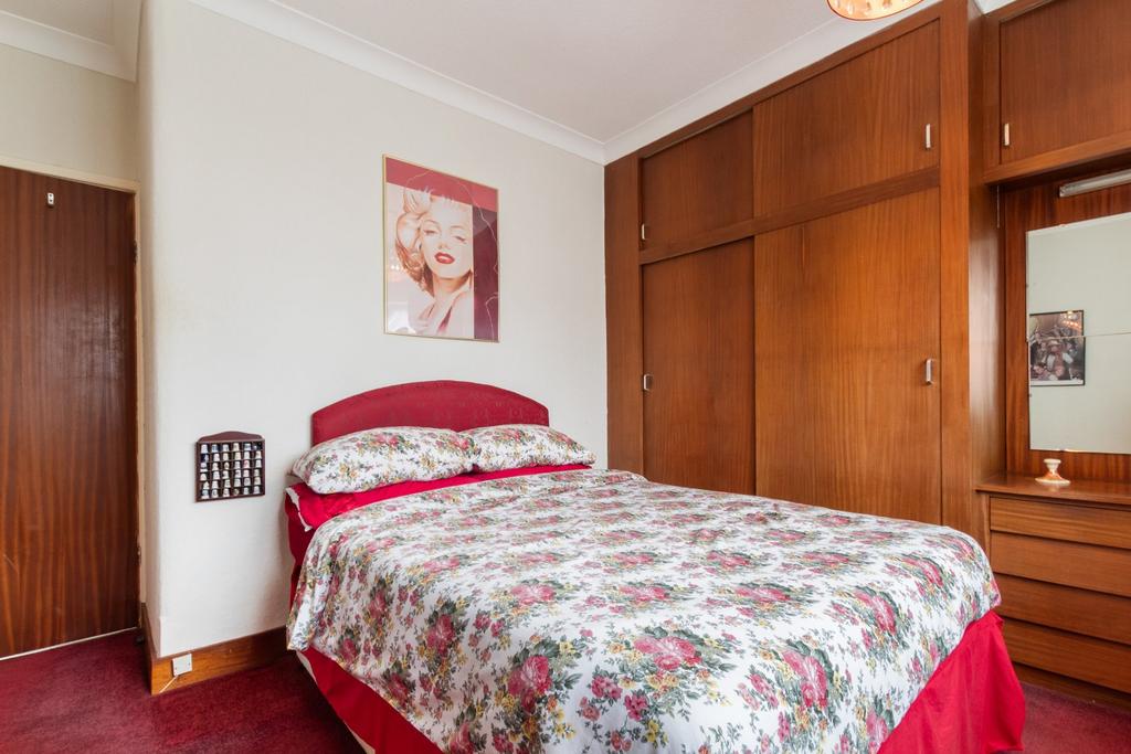 Bedrooom