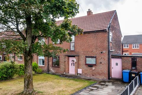 8 Larch Avenue, Chorley, PR6 0JL