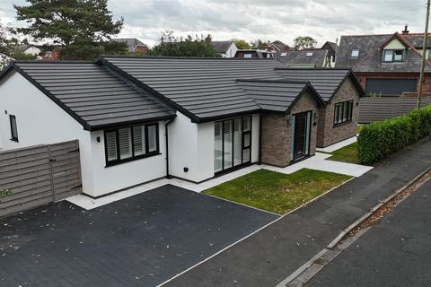 3 bedroom detached bungalow for sale, Boundary Lane, Hesketh Bank, Preston
