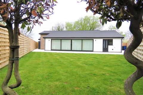 3 bedroom detached bungalow for sale, Boundary Lane, Hesketh Bank, Preston
