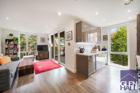 2 bedroom apartment for sale, 1 Brannigan Way, Edgware HA8
