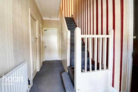 4 bedroom end of terrace house for sale, Brook Road, Ilford