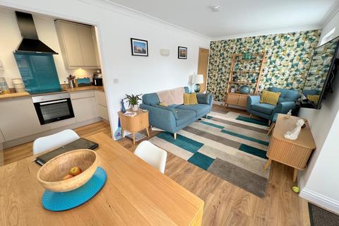 undefined, Waverley Road, New Milton, Hampshire. BH25 6PQ