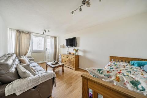 undefined, Hounslow,  Middlesex,  TW5
