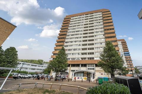 1 bedroom flat for sale, Hounslow,  Middlesex,  TW5