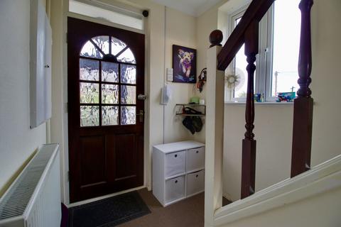 12 Retford Path, Romford, RM3 9NL