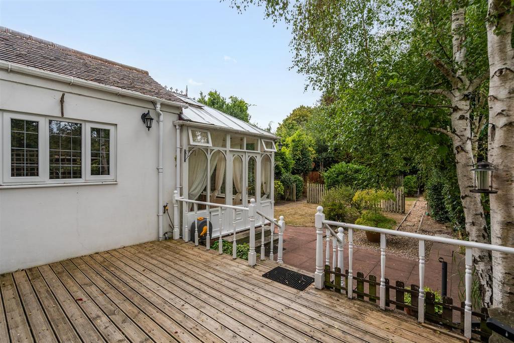 642 Streetsbrook Road 27.jpg