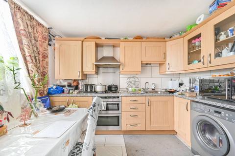1 bedroom flat for sale, Bentham Walk, Neasden, London, NW10