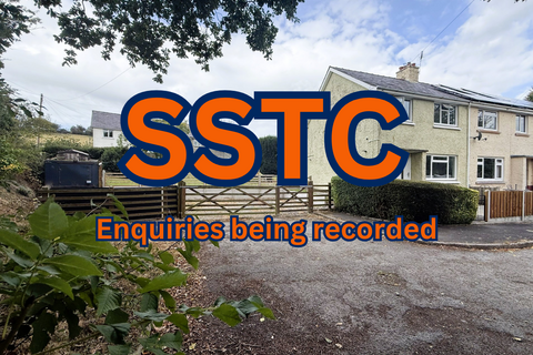3 bedroom end of terrace house for sale, Penllwyn Estate, Capel Bangor SY23