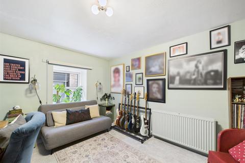 3 Willowgate Buildings 8-10 Cow Vennel, Perth, PH2 8PE