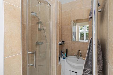 undefined, Kingsdowne Road, Surbiton KT6