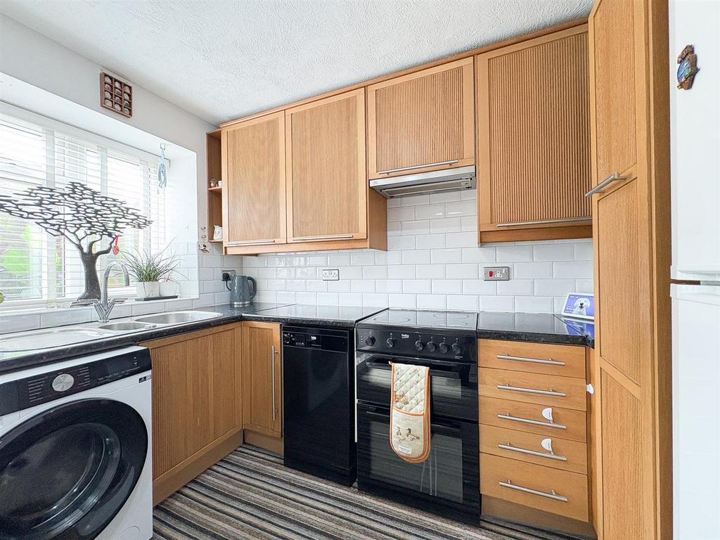 Kitchen-3.jpg