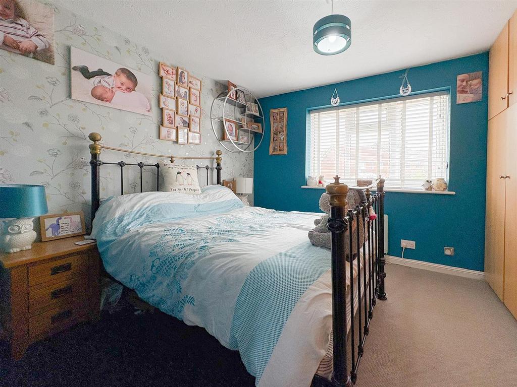 Bedroom1-1.jpg