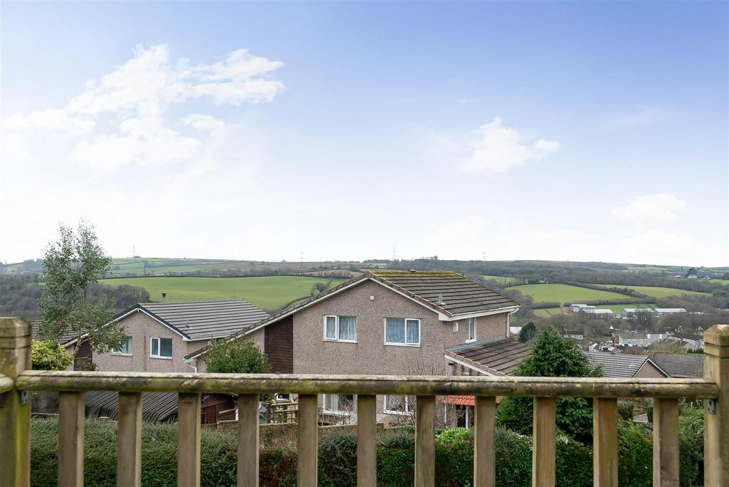 Henlake View..jpg