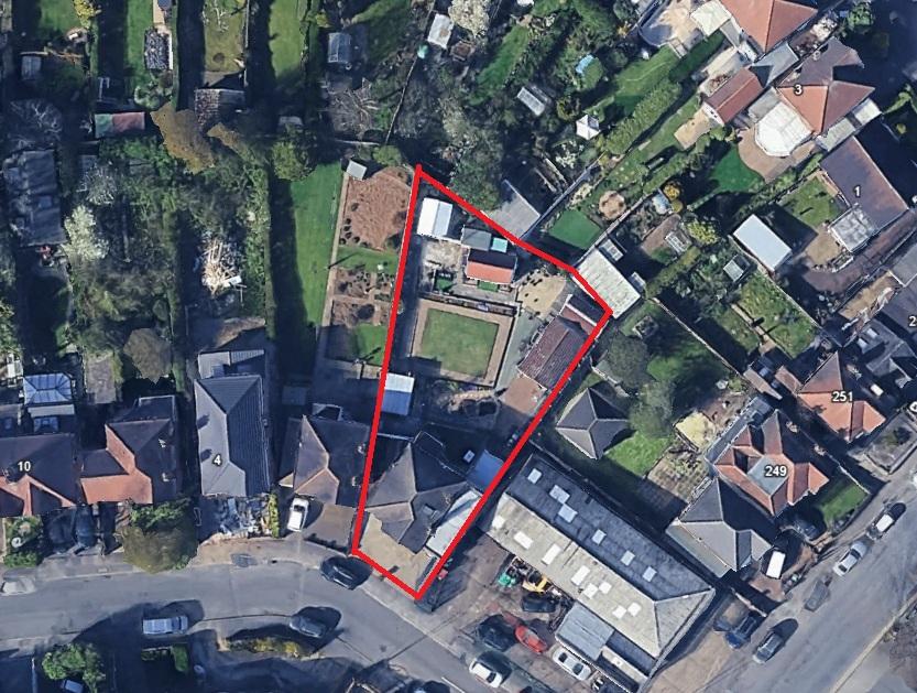 Avondale Road - Property outline