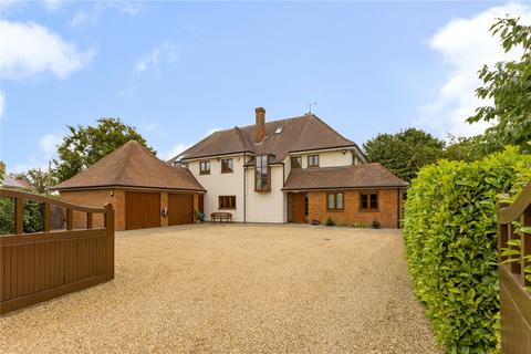 19 Walnut Tree Road, Pirton, Hitchin, SG5 3PX