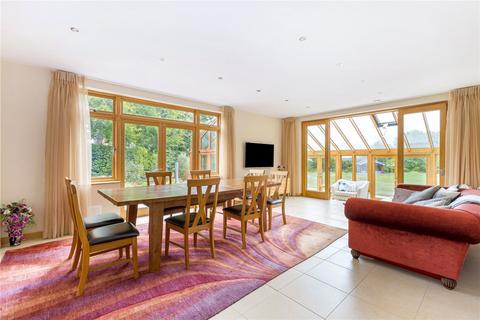 19 Walnut Tree Road, Pirton, Hitchin, SG5 3PX