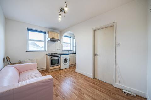 undefined, Bensham Lane, Thornton Heath CR7