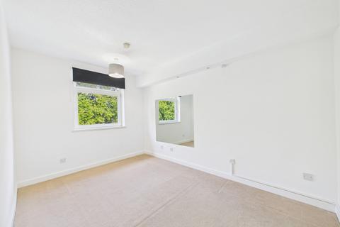 15 The Cornfields, Hemel Hempstead, HP1 1UA