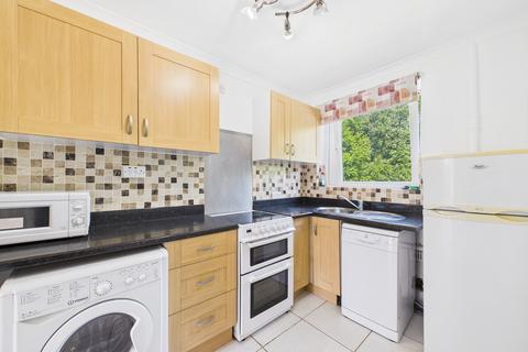 15 The Cornfields, Hemel Hempstead, HP1 1UA
