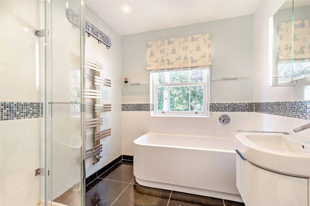 Bedroom 2 En Suite