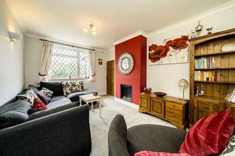 undefined, Waverley Road, Weybridge KT13