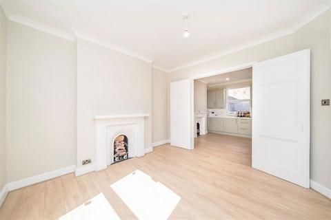 3 bedroom flat for sale, Fielding Street, London SE17