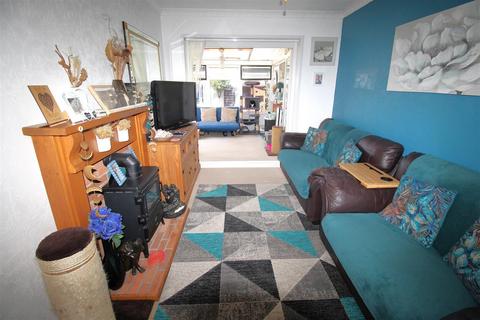 2 bedroom semi-detached bungalow for sale, Echo Walk, Minster On Sea, Sheerness
