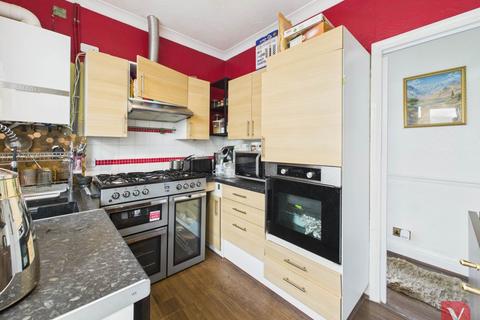 undefined, Exton Avenue, Luton LU2