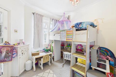 37 Exton Avenue, Luton, LU2 0LH