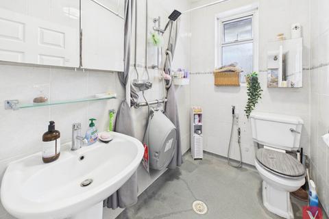 37 Exton Avenue, Luton, LU2 0LH
