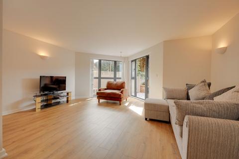 2 bedroom apartment for sale, Church Road, Burgess Hill, RH15