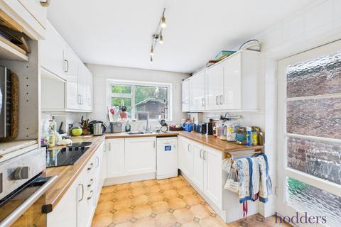 undefined, Little Green Lane, Chertsey, Surrey, KT16