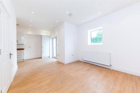 2 bedroom apartment to rent, Archway Road, N6